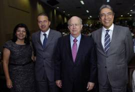 Anglica prestigia abertura do Frum Cenrios da Economia Brasileira